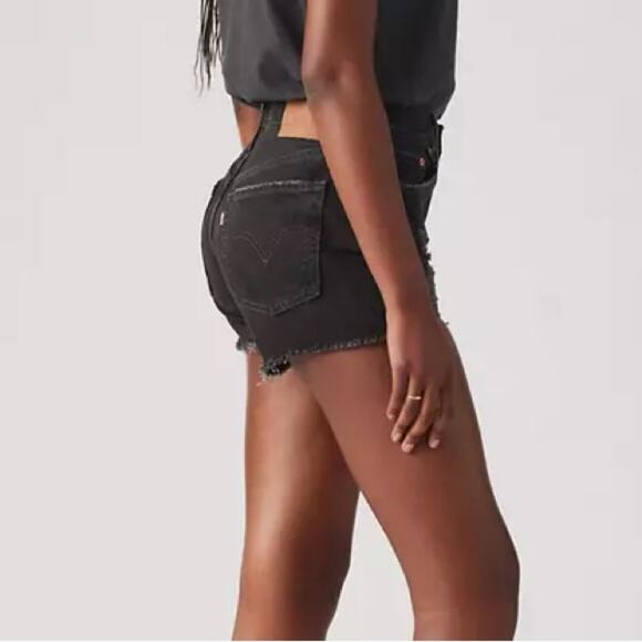 Levi’s Premium 501® Original Fit High Rise Women's Shorts Black Sz 33 NWT - Picture 3 of 9